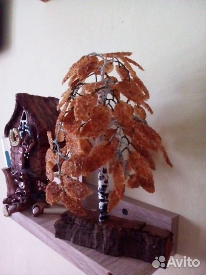 Деревья счастья и денег из янтаря