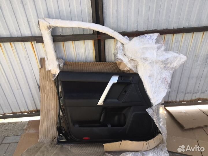 Передняя левая дверь Prado 150 2009-2022