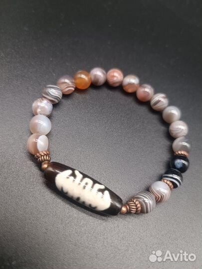 Браслет Агат Ботсвана с бусиной дзи Насекомое