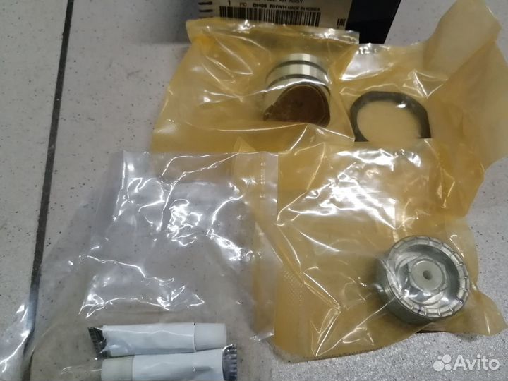 Ремкомплект рулевой рейки I-40. Новый. Оригинал