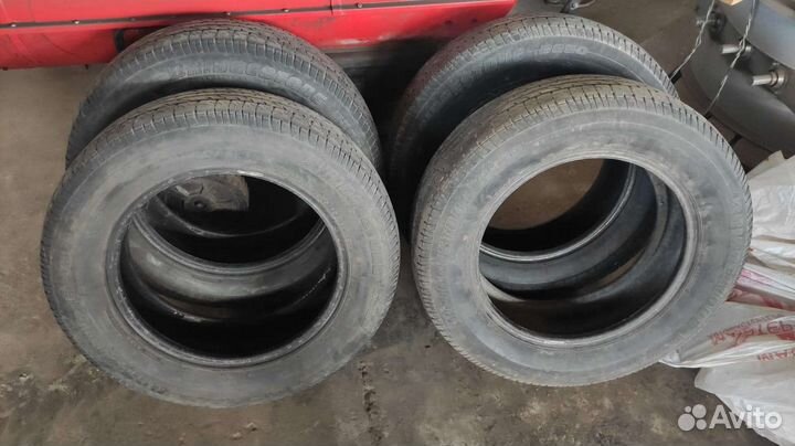 Bridgestone B390 205/65 R16