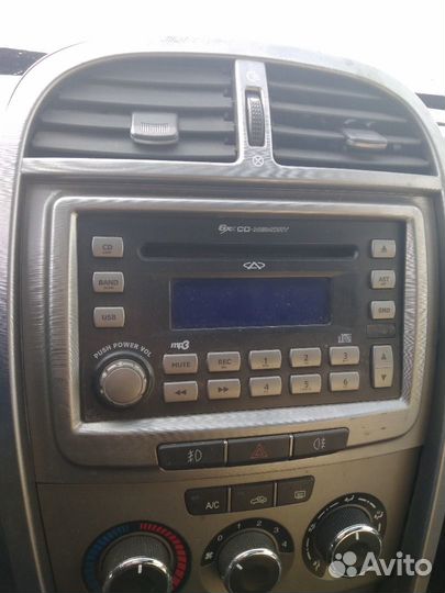 Магнитола Vortex Tingo