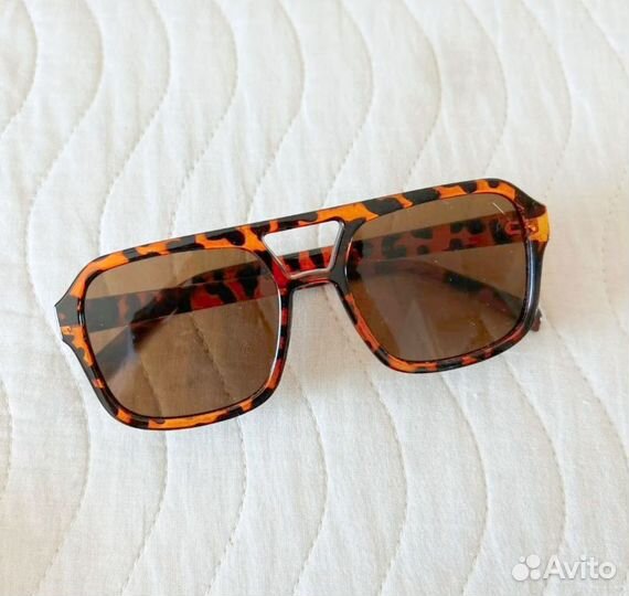 Солнцезащитные очки женские