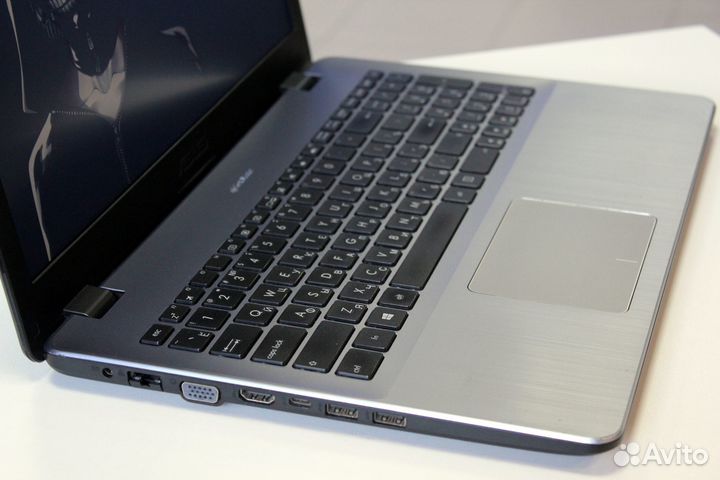 Мощный ультрабук Asus i5(8) /8поков/MX 2Gb/SSD