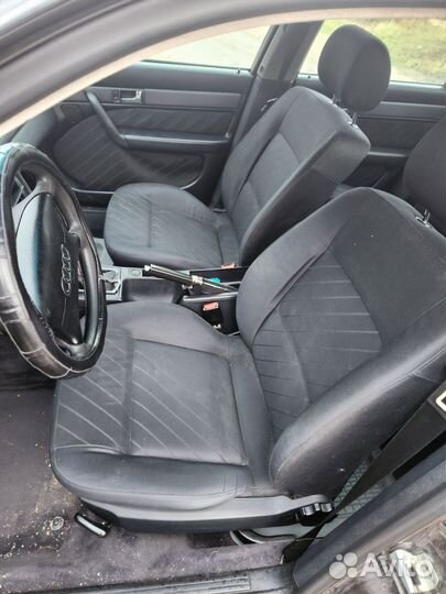 Audi A6C4 2.6 1997г Quattro на разбор по запчастям