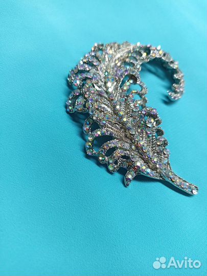 Брошь винтаж листок ветвь винтажная