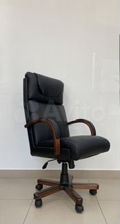 Офисное кресло/Кресл�о руководителя/Компьютерное
