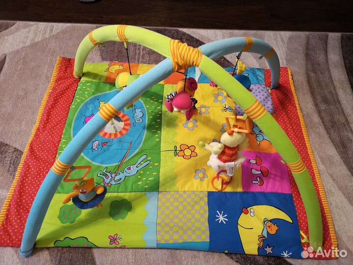 Развивающий коврик