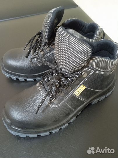 Рабочие ботинки 39 размер