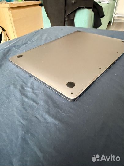 Macbook pro 13 2020 m1 8gb 256gb