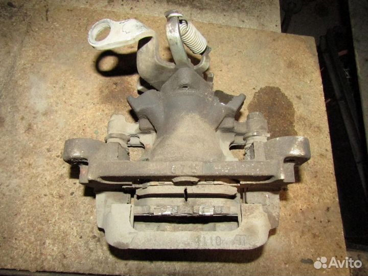 Суппорт задний левый Outlander (GF) 2012