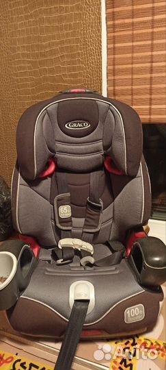 Автокресло Graco Nautilus 9-36 кг