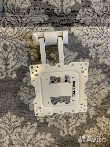 Кронштейн для телевизора