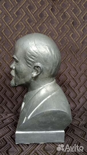 Бюст Ленина