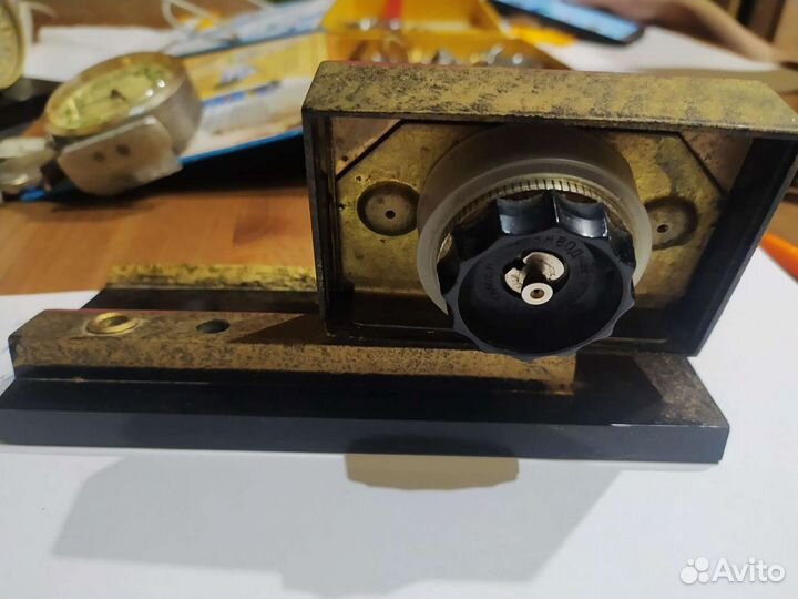 Часы настольные СССР Агат