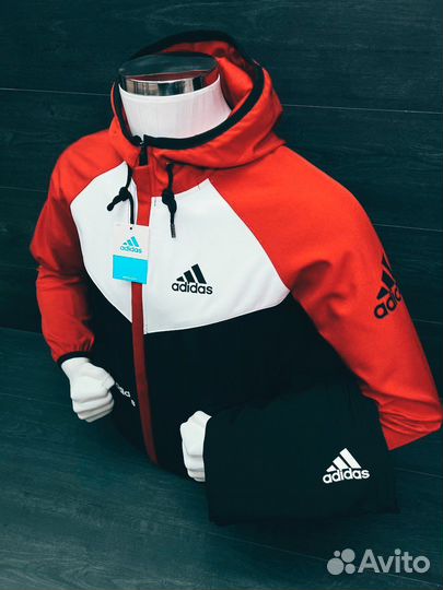 Спортивный костюм Adidas