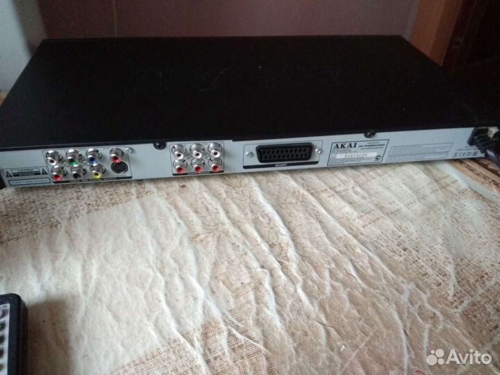 Dvd плеер akai DV-PV4580kdsm с караоке
