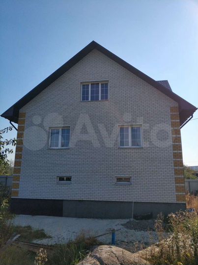 Дом 250 м² на участке 9 сот.