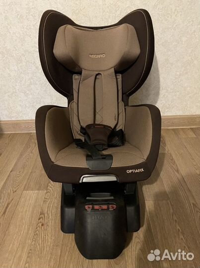 Детское автокресло recaro OptiaFix
