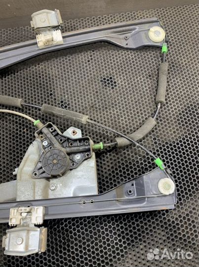 Стеклоподъемник передний правый Кайрон Kyron