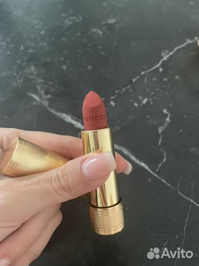 Помада gucci 505 janet just оригинал