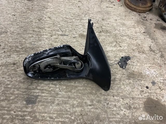 Зеркало правое Опель Астра Н