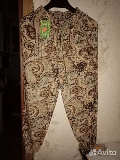 Брюки капри