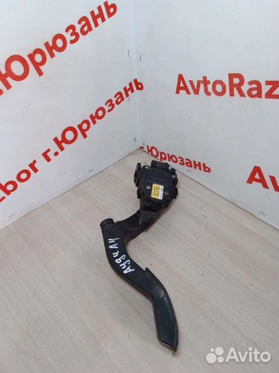 Педаль газа Audi A4 B5