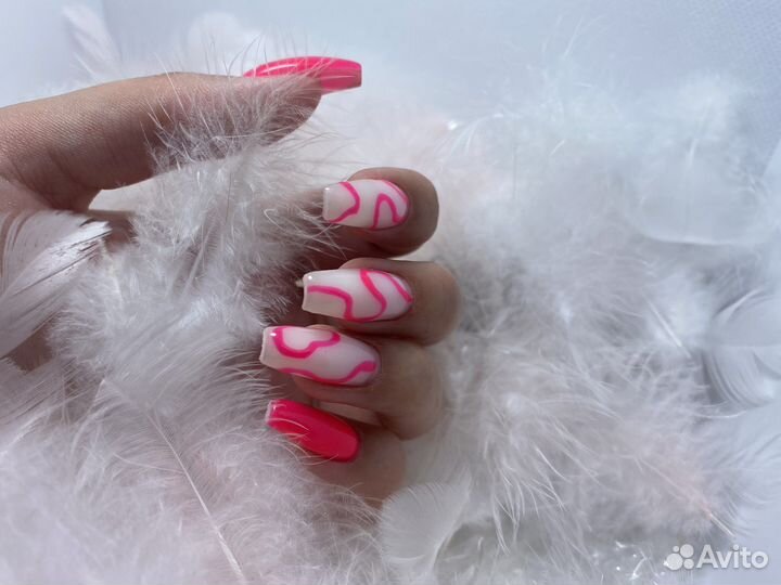 Мастер маникюра