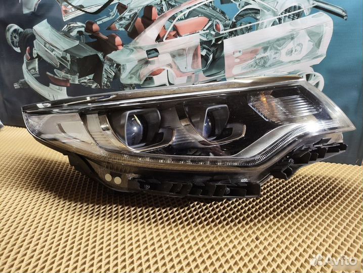 Фара правая LED Kia Optima 4 2015-2020г 92102D4350