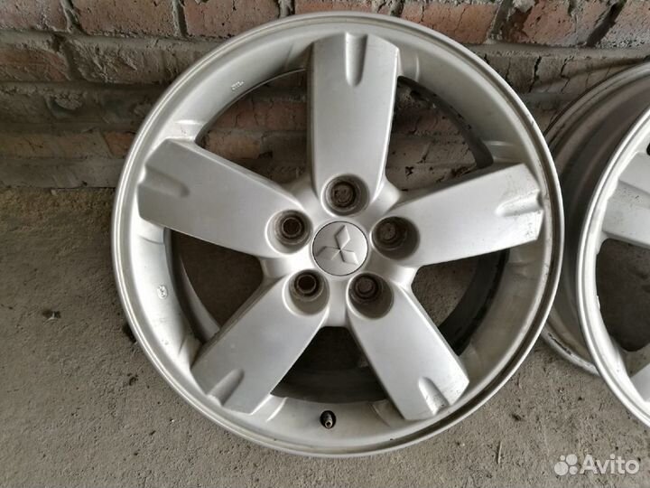 Литые диски на Mitsubishi R17 5х114.3