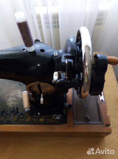 Швейная машинка Подольск ручная