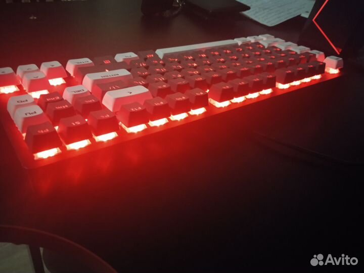 Клавиатура Red Square