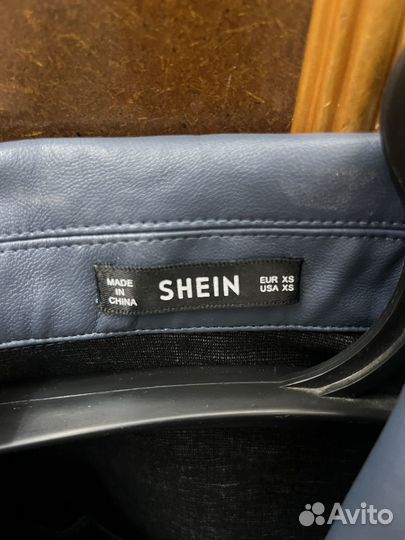 Легкая куртка