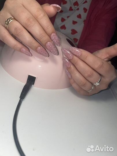 Маникюр и наращивание ногтей