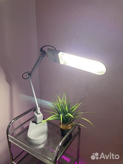 Лампа настольная