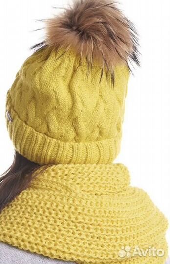 Шапка снуд и варежки женская