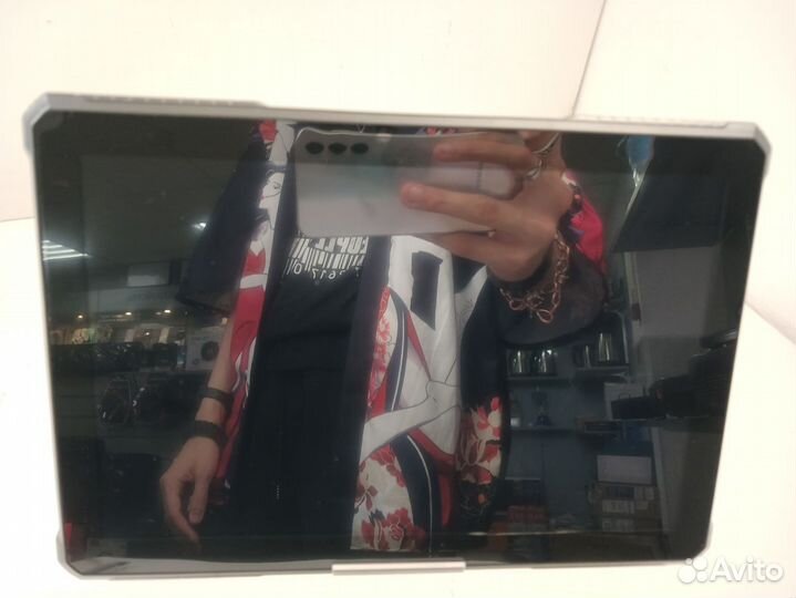 Планшет с SIM-картой BQ 1022L Armor PRO LTE+ 2/16 GB