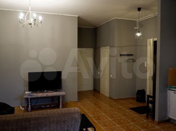 2-к. квартира, 68 м², 2/5 эт.