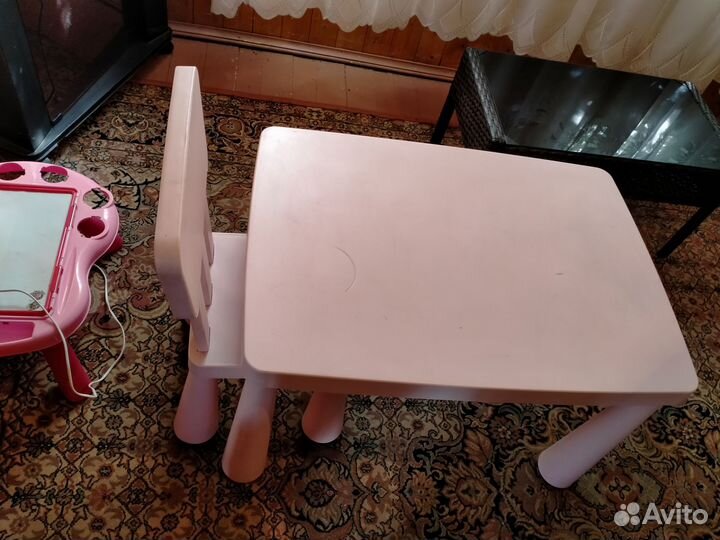 Детский стол и стульчик икеа