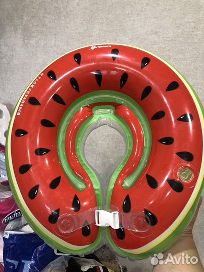 Круг на шею для купания