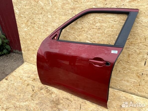 Дверь водителя Nissan Juke Ниссан Жук 2014-2019