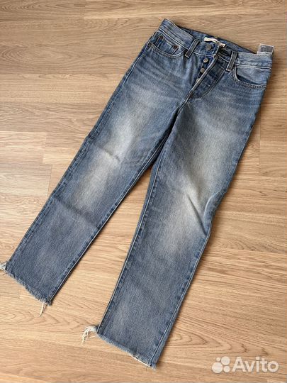 Джинсы levis