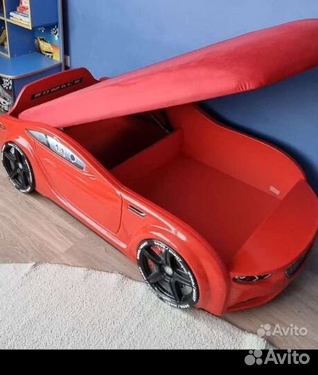 Детская кровать машина для мальчика