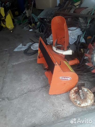 Снегоуборщик для мотоблока Гольдони
