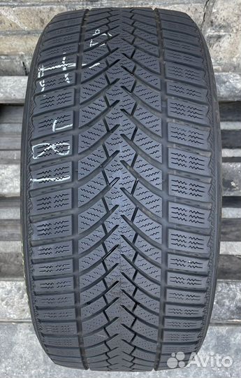 Semperit Speed Grip 3 235/40 R19