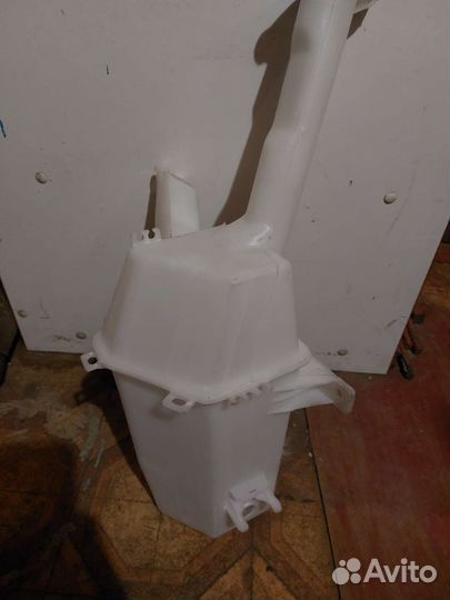 KIA бачок омывателя