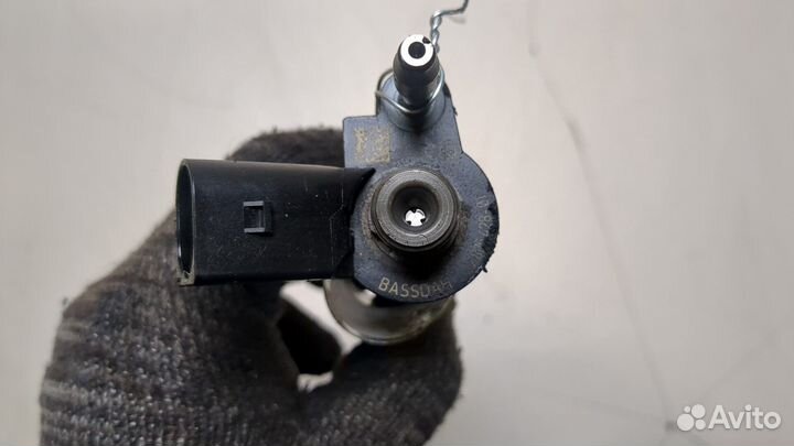 Форсунка топливная BMW 3 E90, E91, E92, E93