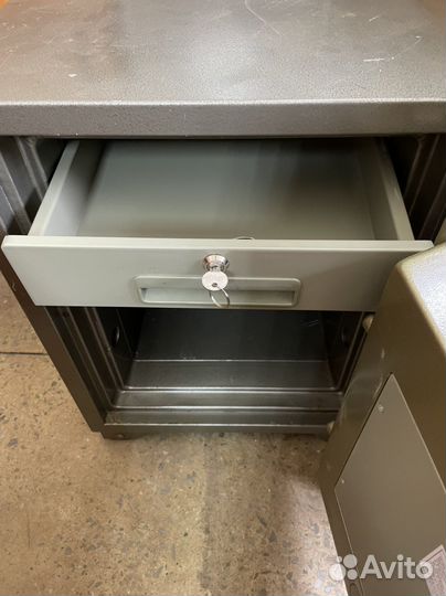 Сейф топаз bs-t670