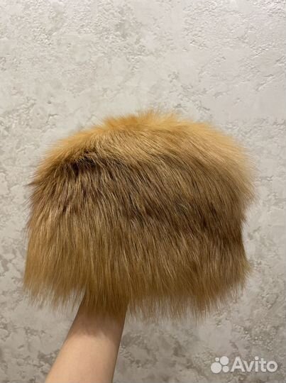 Шапка новая из натурального меха лиса песец